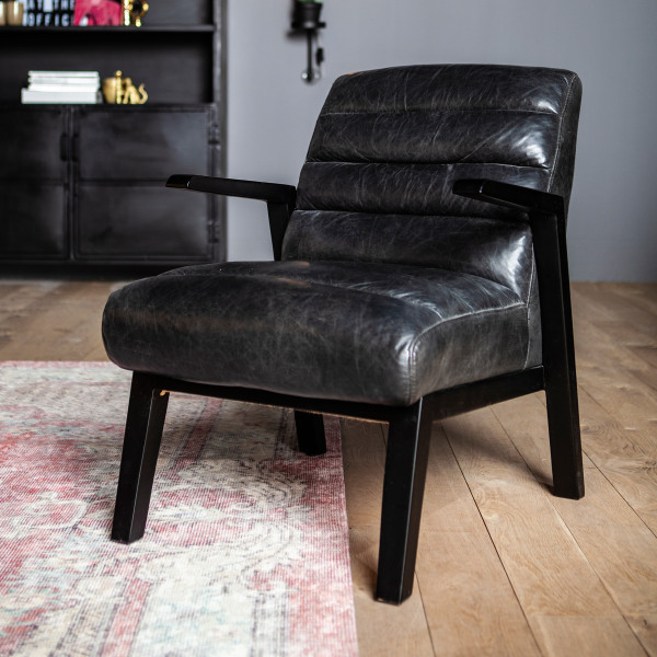 Perceptueel Rondsel overdracht Eleonora Montell | Zwarte vintage leren fauteuil | 92105 | LUMZ